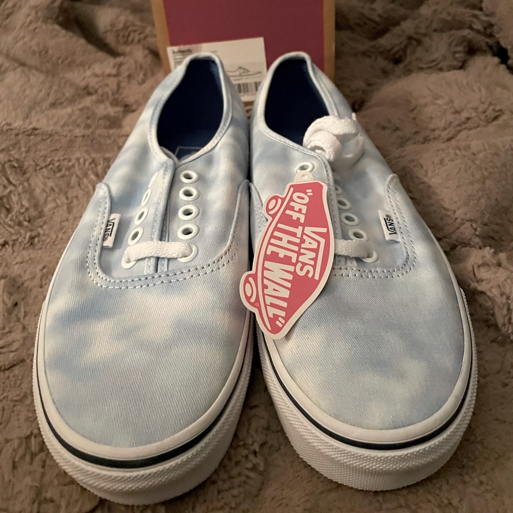 Brand new in box Vans Authentics